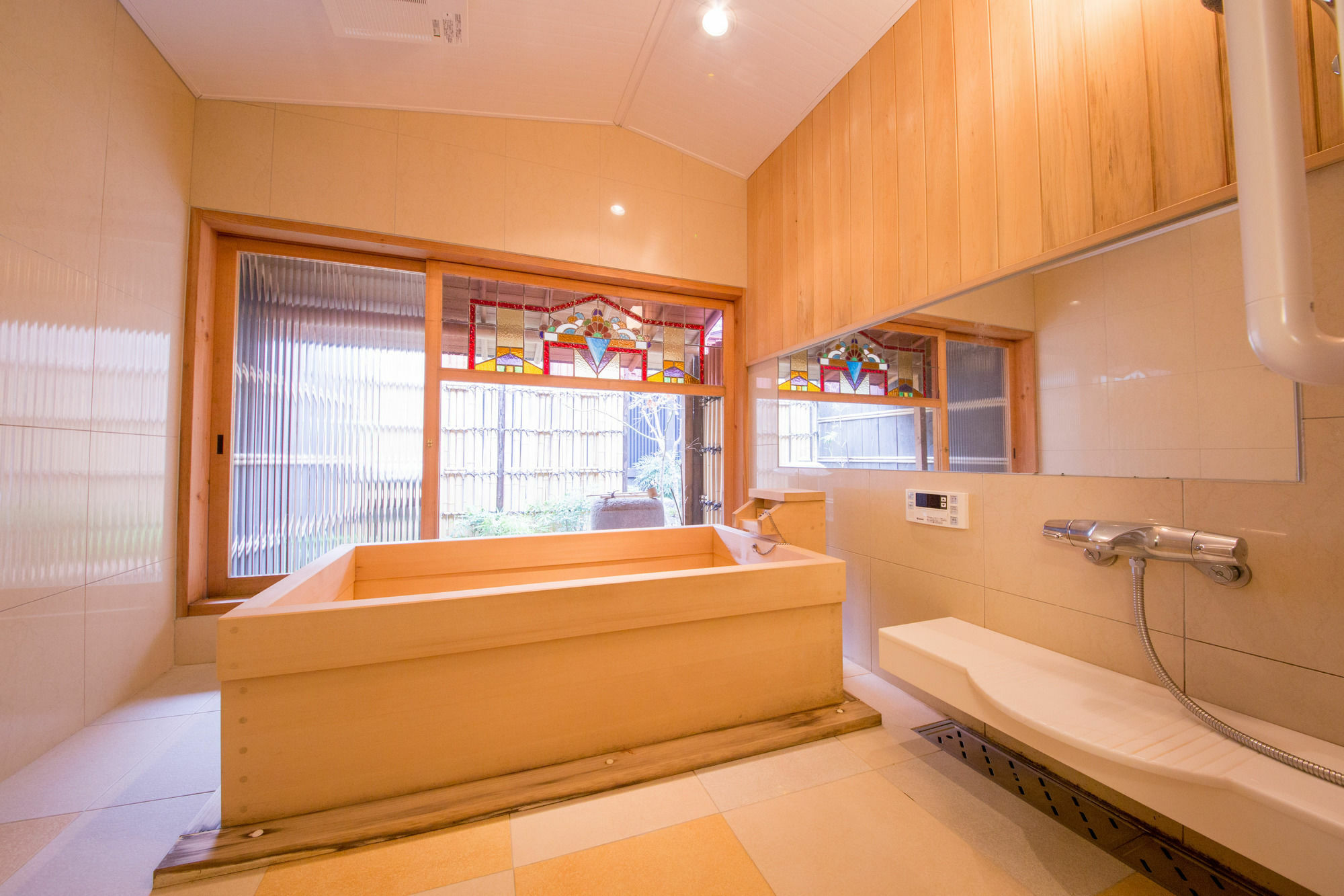 Le Machiya Rokkaku Suite เกียวโต ภายนอก รูปภาพ